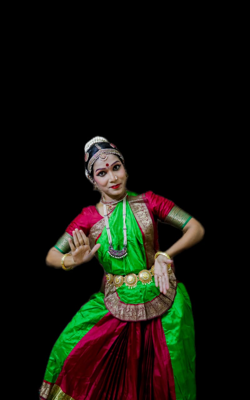 Kuchipudi Dance | Bharatanatyam poses, Dance images, Indian dance